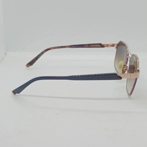NWOT COCO AND BREEZY SUNGLASSES CHRISTELLE 101